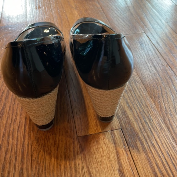 Prada Wedge Sandals in Black Patent 39 - Picture 5 of 9